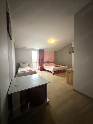 Pensiune 15 camere in a Doua Linie la Mare, zona Pescaria lui Matei - imagine 15