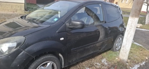 vand renault twingo lovit in dreapta spate - imagine 3