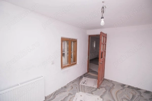 Casa de vanzare in Poiana Tapului   vedere la munte, renovata - imagine 4