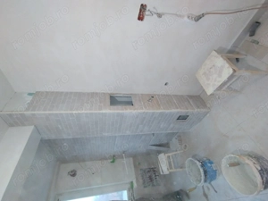 Executam lucrări  interioare și exterioare