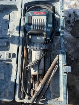 Vand drujbă de taiat beton si pikamar de spart beton