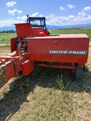 Vând presă de balotat drepunghiulara deutz-fahr HD 440. - imagine 2