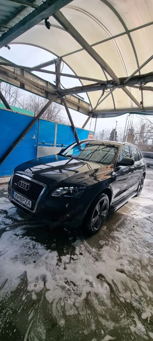 Vând AudiQ5 2009,manual, 2 diesel 4 4