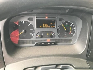 Vând Mercedes-Benz Autoutilitară N2   An 2  KM  Descriere: Vând autoutilitară Mercedes-B - imagine 4