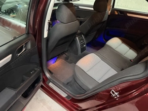 Skoda Superb Combi 1.4 TSI 125 CP 2010 EURO 5 Benzină   Limuzină de familie, confort și spațiu premi - imagine 12