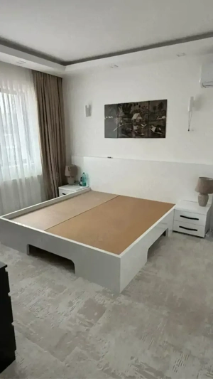 Pat matrimonal cu noptiere incluse 180x200   160x200