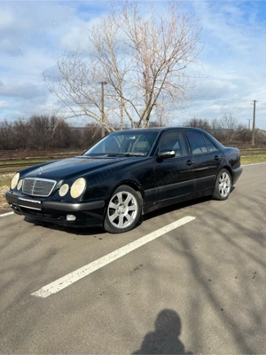 Vand mercedes w210 2.2 d  - imagine 5