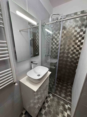 3 camere, loc de parcare inclus. - imagine 9