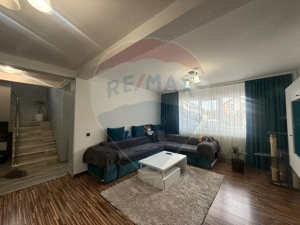 Casă / Vilă cu 5 camere de vânzare - imagine 2