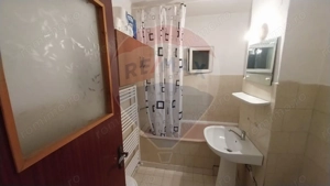 Apartament cu 3 camere decomandate în Lapus-Decebal - imagine 13