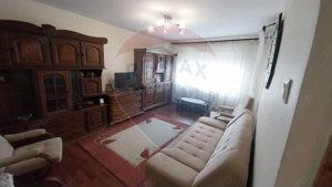 Apartament cu 3 camere decomandate în Lapus-Decebal