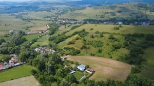 Casa batraneasca cu 2ha de teren de vanzare in sat Balaia / Bacau - imagine 10