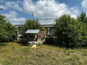 Casa batraneasca cu 2ha de teren de vanzare in sat Balaia / Bacau - imagine 4