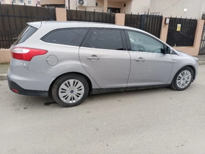 Ford Focus unic proprietar,2013, fiscal pe loc,1.6 diesel,Pret 3890 Euro neg ,Detalii   - imagine 8