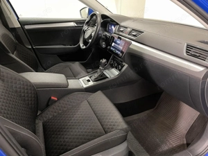 Skoda Superb - imagine 10