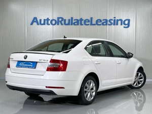 Skoda Octavia - imagine 3