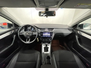 Skoda Octavia - imagine 7