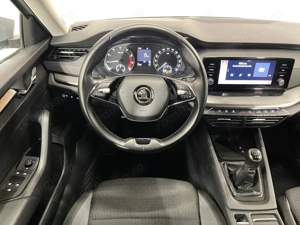 Skoda Octavia - imagine 6