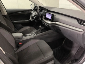 Skoda Octavia - imagine 10