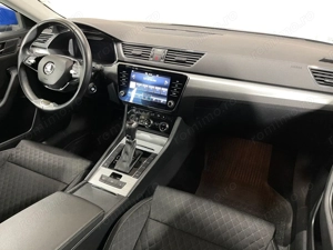 Skoda Superb - imagine 8