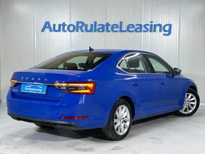 Skoda Superb - imagine 3