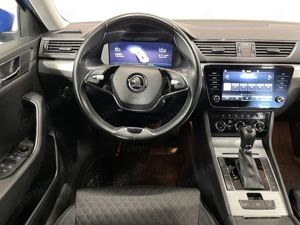 Skoda Superb - imagine 6