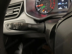 Renault Clio - imagine 18