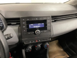 Renault Clio - imagine 13