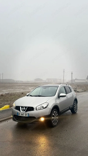 Nissan Qashqai,1.5 dci,An 2012, Panoramic, Navigație, Cameră,