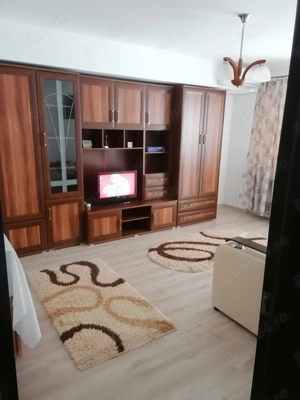 Apartament 3 camere de inchiriat