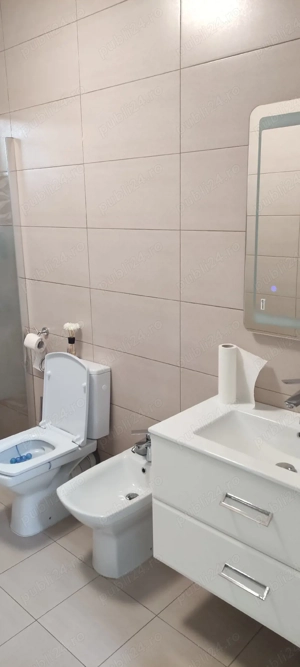 Vand apartament cu 2 camere  - imagine 3