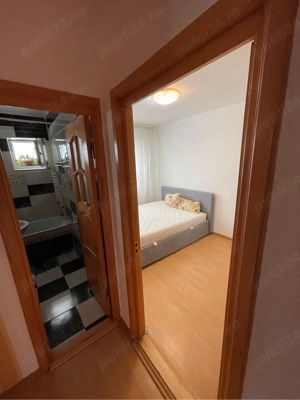 Vand apartament 3 camere, etaj 3-Zona Nord-Unitatea Militara, Vaslui - imagine 10