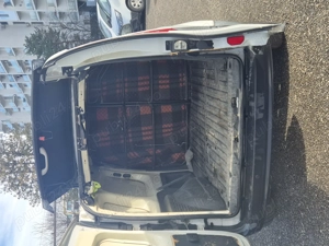 Renault Kangoo 1.5 DCI cu AC  - imagine 4