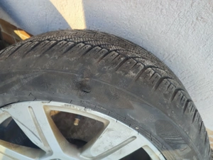 De vânzare mai multe lucruri 