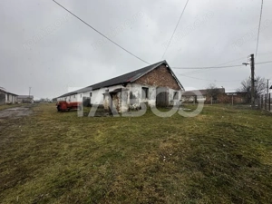 Teren de vanzare 8380 mp cu anexa de 1538 mp in Mohu - imagine 5