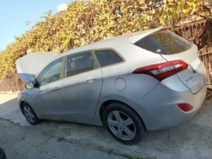 De vânzare HIUNDAY I30 din 2016, euro 6 fara ad-blue motor 1, 6crdi.3900 EURO , tel   - imagine 2