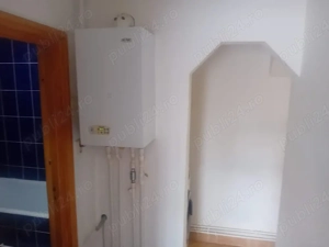 Ap 2 cam, etaj1,balcon,42mp,la cheie - imagine 2