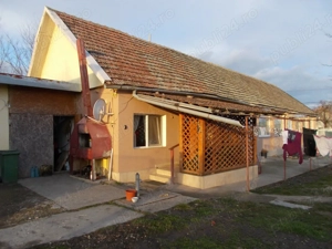 Casa 4 camere, Beregsau mic, central, teren 1350-2677mp, com=0% - imagine 9
