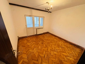 De închiriat   Apartament 3 camere decomandat | Zona Kiseleff - imagine 2