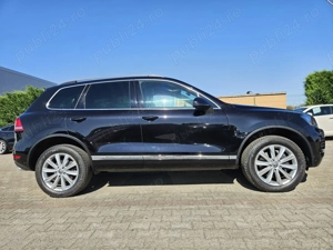 VW Touareg Hybrid an 2012 380 cai varianta Exclusive FULL, 190.000 KM Unic Proprietar, Model Dotat ; - imagine 2