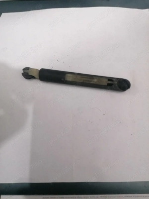 Tija capota Ford Focus 2, butuc cheie broasca Ford Focus 2  - imagine 2