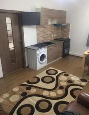 Apartament 3 camere, 45 mp, zona Bariera Valcii