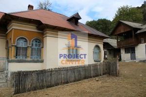 Casă și teren 5.000 mp, Stroești - imagine 4