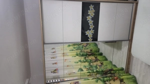 Dulap cu uși glisante 