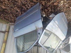 Kia picanto 2008 1.1benzina dezmembrez orice piesa faruri portiere capota - imagine 2