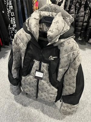 Geaca Louis Vuitton size 48 - imagine 5