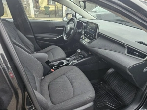 Toyota Corolla Hybrid  - imagine 3