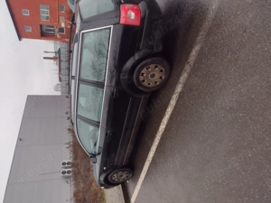 Vînd vw pasat 1,6 benzinâ an 2001 în stare dunâ de funcționare 600 euro  actele în regulâ ITP valab - imagine 4