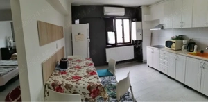 Apartament 2 camere -regim hotelier - imagine 2