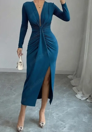 Rochie elegantă de seara ,Cu gar in V ,si talie pisata L